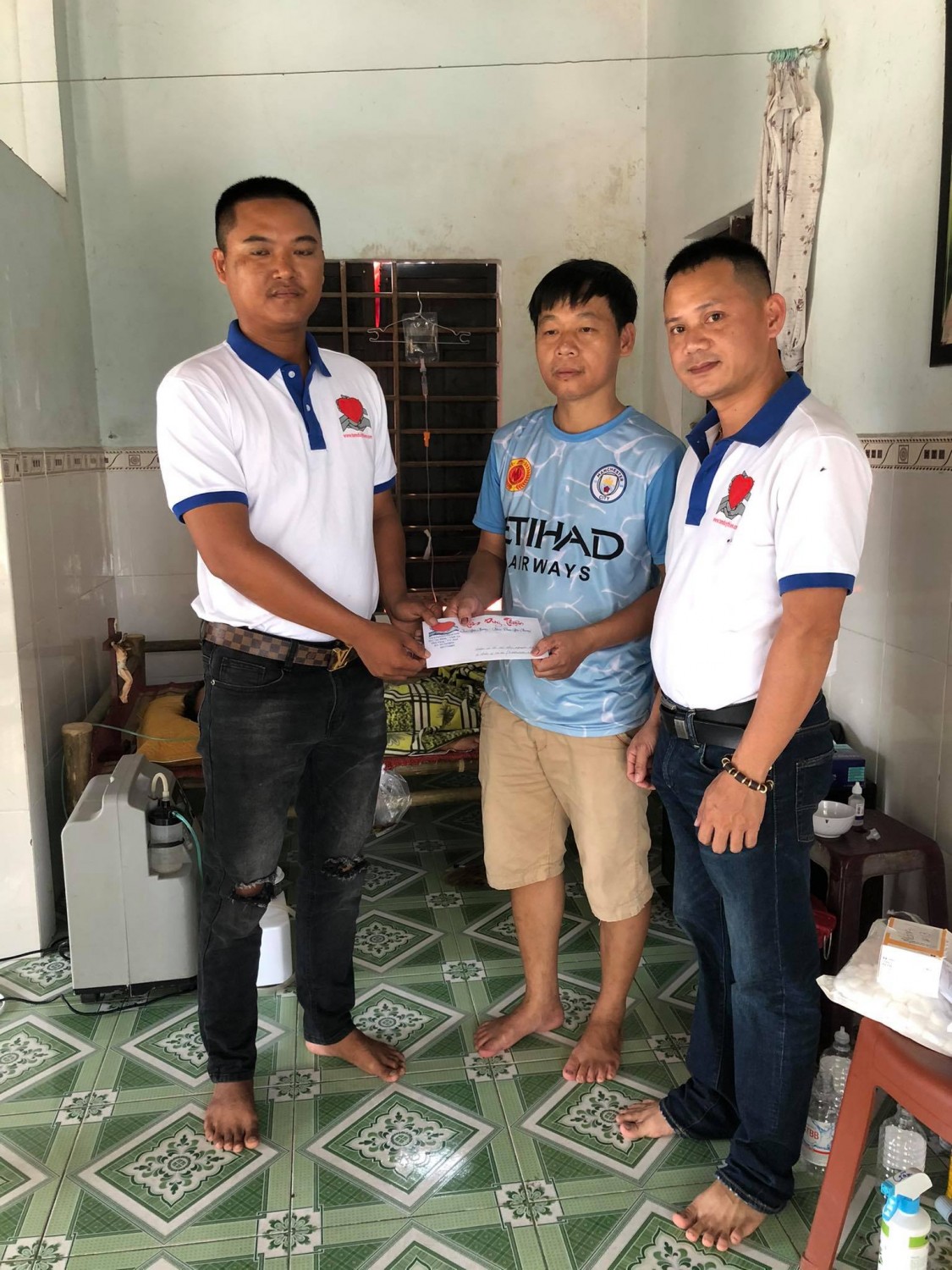 Chú Nguyễn Gẫm bị đột quỵ nặng (VinhAn- Hà Úc)