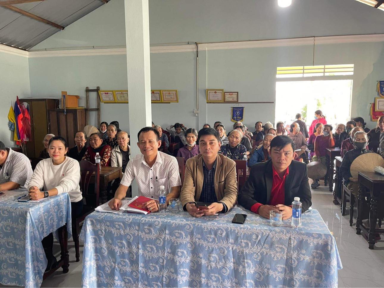 Mùa Xuân Ấm Áp(Xuân Quý Mão)